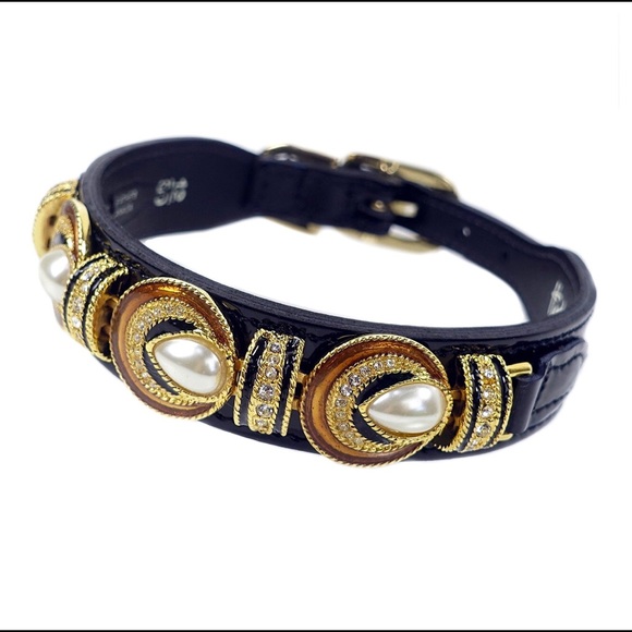 Haute Couture Collection Spanish Pearl Dog Collar